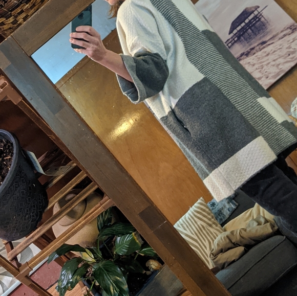 Lovestitch gray color block cardigan S/M oversized - Picture 8 of 11